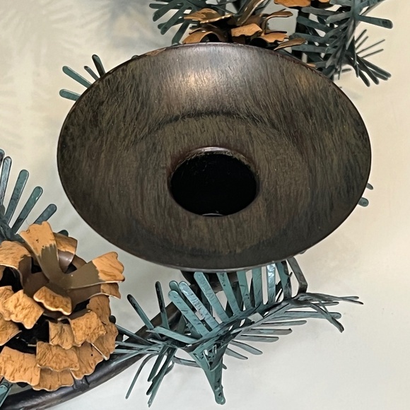 PartyLite Pinecone Candleholder Wreath P8246 Metal Centerpiece Holiday Decor - Picture 5 of 16
